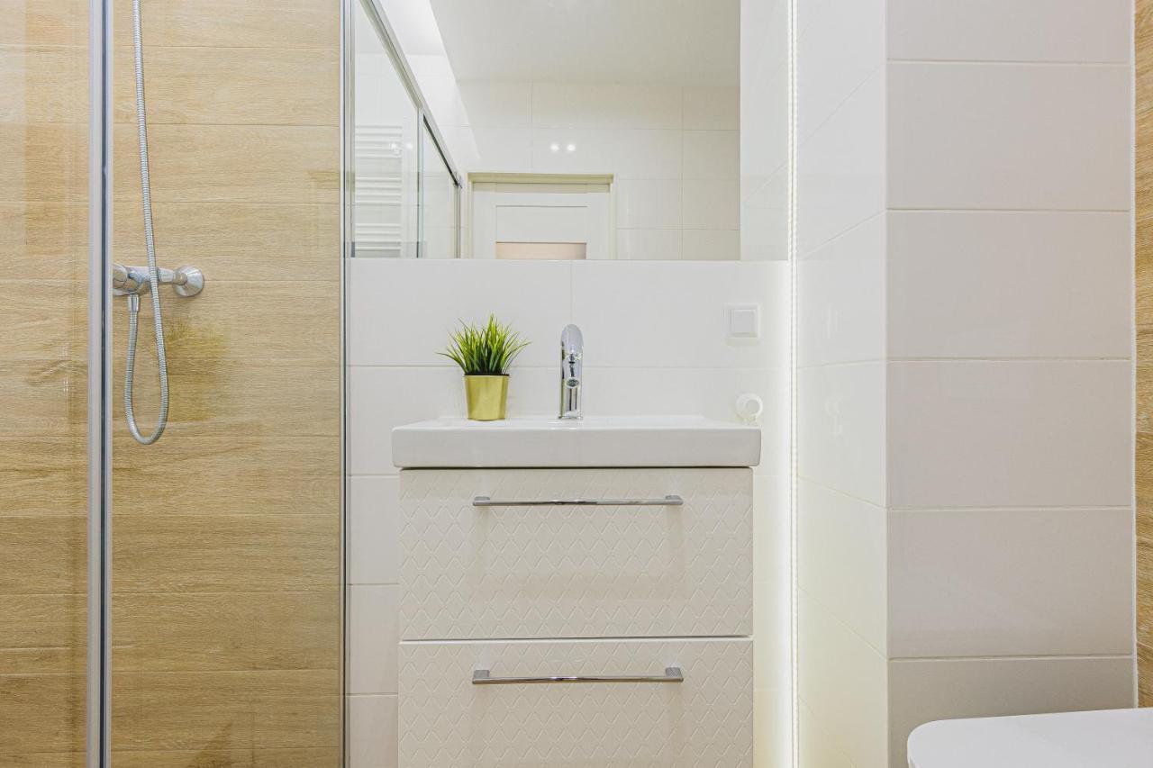 وودج Floris Apartment المظهر الخارجي الصورة